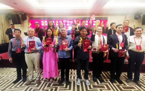 1762050728800674.png 1762050728800674.png