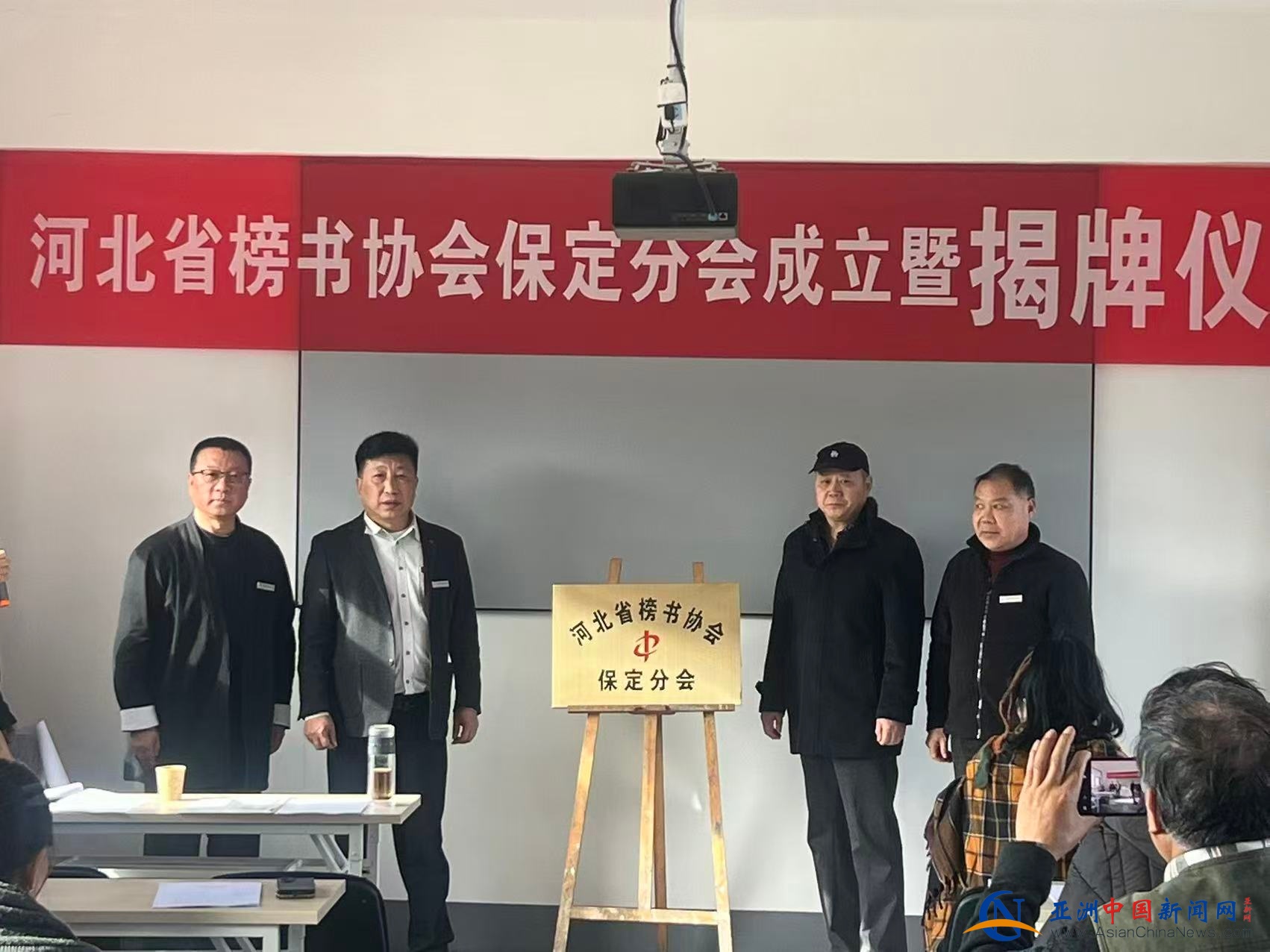 1763639402188083.jpg 1763639402188083.jpg